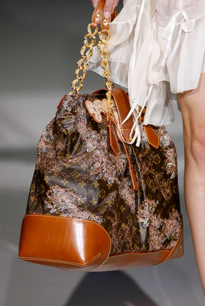 Look 22